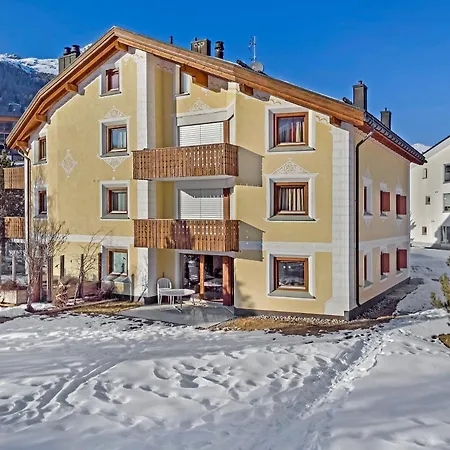 Stambuoch 3 Apartment