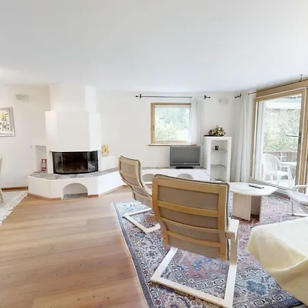 Apartment Stambuoch 3 *
